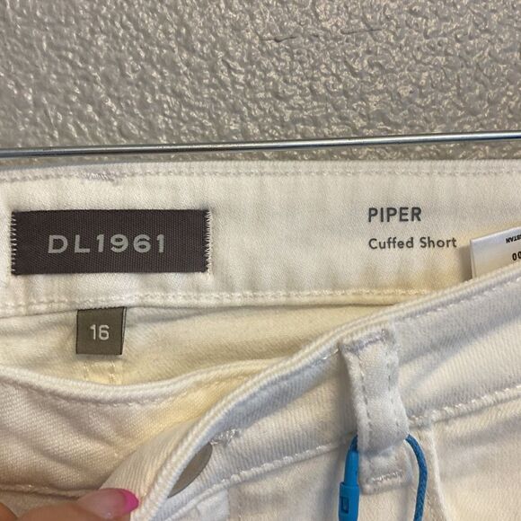 NWT- DL1961- Girls White roll up shorts- Piper cuffed shorts- Size XL girls 16 - Picture 6 of 9